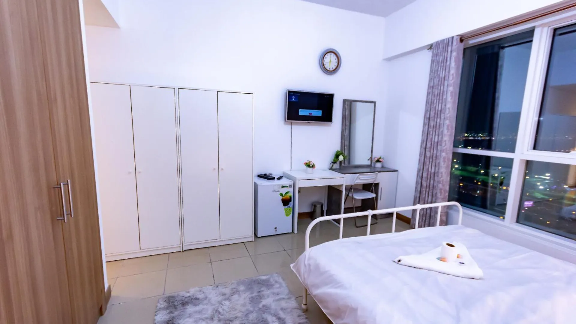 מלון דירות דובאי Best Offer For A Master Room Couples Friendly