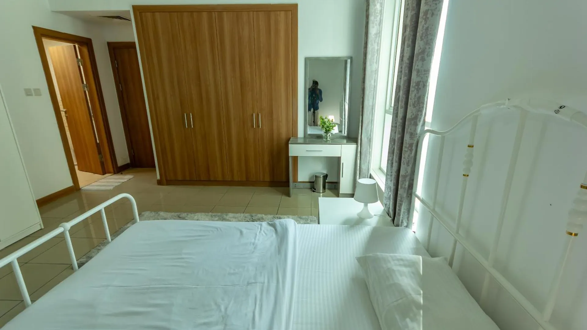 דובאי Best Offer For A Master Room Couples Friendly 0*,